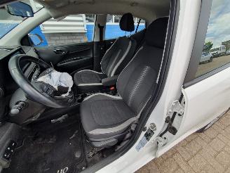 Hyundai I-10 1.0 Comfort picture 16