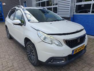 Peugeot 2008 1.2 PureTech Active picture 7