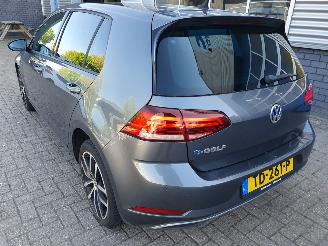 Volkswagen e-Golf  picture 3