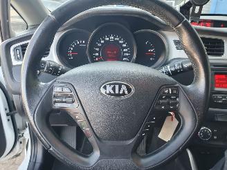 Kia Cee d 1.6 GDI ComfortLine picture 17