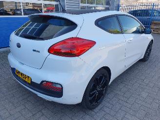 Kia Cee d 1.6 GDI ComfortLine picture 6