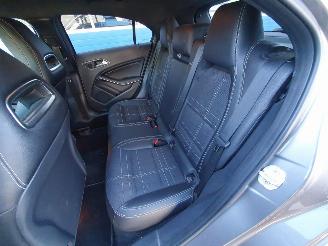 Mercedes A-klasse 180 Ambition picture 24