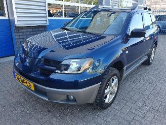 Avarii autoturisme Mitsubishi Outlander 2.0 Comfort schadevrij 2003/8