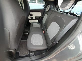 Renault Twingo 1.0 SCe Collection picture 27