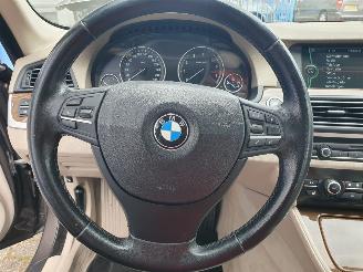 BMW 5-serie 523i High Executive picture 18