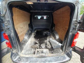 Peugeot Expert 231S 2.0 AUTOMAAT BlueHDI 180 Premium Pack dubbel cabine picture 26