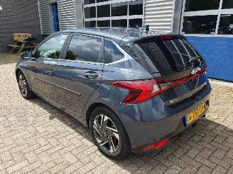 Hyundai I-20 1.0 T-GDI Premium Hybrid picture 3