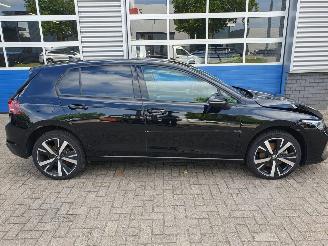 Volkswagen Golf 1.5 eHybrid Life Edition picture 6