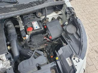 Peugeot 3008 1.2 PureTech Allure picture 12