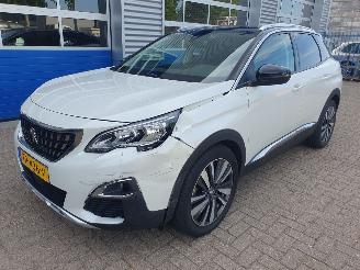 škoda osobní automobily Peugeot 3008 1.2 PureTech Allure 2018/9