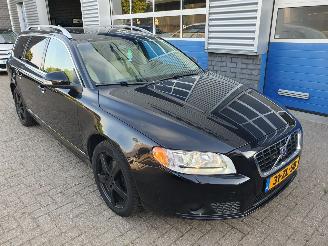 Volvo V-70 2.5T Summum Automaat picture 8