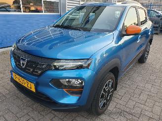 Schadeauto Dacia Spring Comfort Plus 27 kWh 2022/7