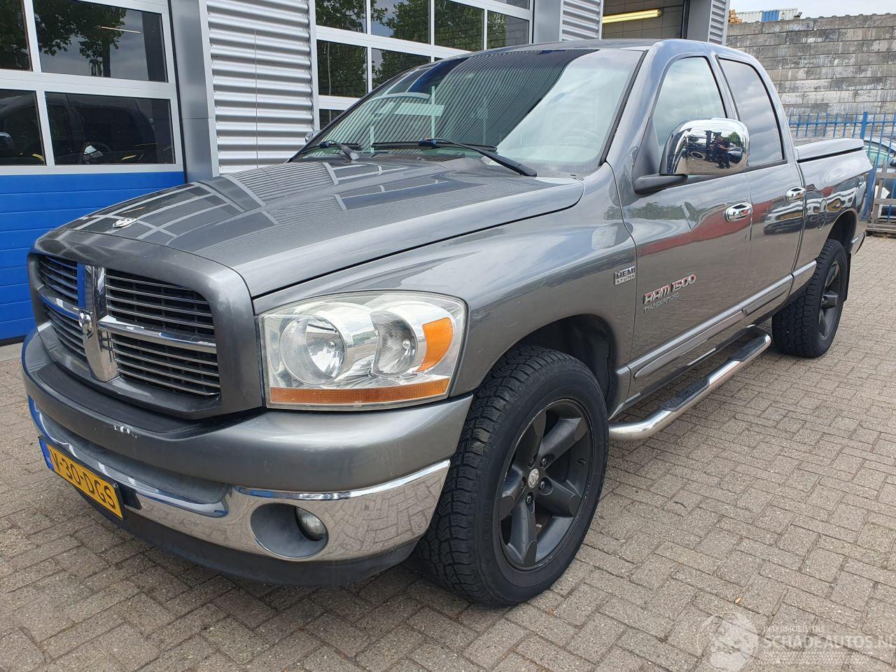 Dodge Ram 1500 5.7 Hemi Benzine - LPG