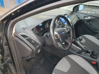 Ford Focus 1.0 EcoBoost Trend schadevrij picture 12