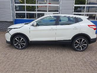 Nissan Qashqai 1.5 dCi Connect Edition picture 2