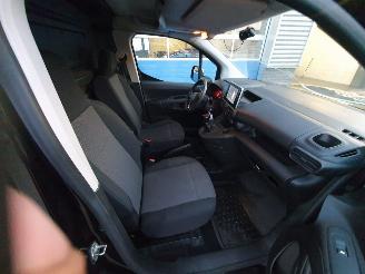 Opel Combo 1.5D L1H1 Edition picture 15