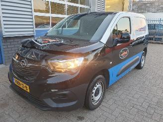 skadebil bedrijf Opel Combo 1.5D L1H1 Edition 2021/11