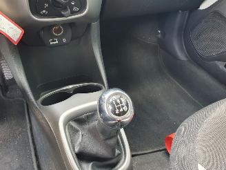 Toyota Aygo 1.0 VVT-i x picture 20