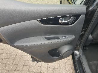 Nissan Qashqai 1.6 dCi Acenta Schadevrij picture 27