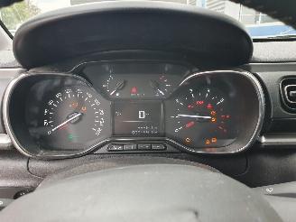 Citroën C3 1.2 PureTech Shine picture 19