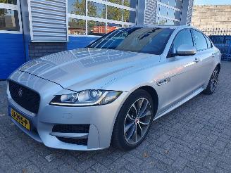 krockskadad bil auto Jaguar XF 2.0d Portfolio R-Sport Automaat 2016/4