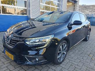 Avarii autoturisme Renault Mégane 1.2 TCe Série Signature Exclusiv Automaat 2017/6