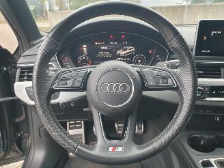 Audi A4 Avant 2.0 TDI Sport S line edition picture 17