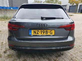 Audi A4 Avant 2.0 TDI Sport S line edition picture 4