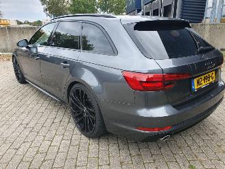 Audi A4 Avant 2.0 TDI Sport S line edition picture 3