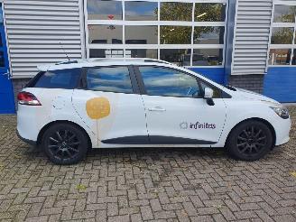 Renault Clio Estate 0.9 TCe Expression picture 6
