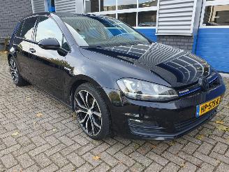 uszkodzony samochody osobowe Volkswagen Golf Automaat 1.0 TSI Business Edition Connected 2015/12