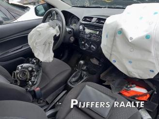 Mitsubishi Space-star Space Star (A0), Hatchback, 2012 1.0 12V picture 6