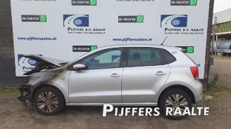 Coche siniestrado Volkswagen Polo Polo V (6R), Hatchback, 2009 / 2017 1.2 TSI 2013/1