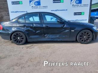 Salvage car BMW 3-serie 3 serie (E90), Sedan, 2005 / 2011 325i 24V 2006/6