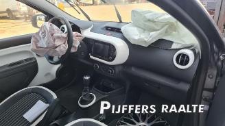 Renault Twingo Twingo III (AH), Hatchback 5-drs, 2014 / 2024 1.0 SCe 75 12V picture 8