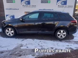 demontáž osobní automobily Renault Mégane Megane III Grandtour (KZ), Combi 5-drs, 2008 / 2016 1.4 16V TCe 130 2010/1