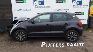Vrakbiler auto Volkswagen Polo Polo V (6R), Hatchback, 2009 / 2017 1.2 TSI 16V BlueMotion Technology 2016/4