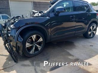 Vrakbiler auto Volvo XC40 XC40 (XZ), SUV, 2017 Recharge Twin 78 kWh 2020/12