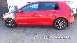 Coche siniestrado Volkswagen Golf Golf VII (AUA), Hatchback, 2012 / 2021 1.4 TSI 16V 2013/7
