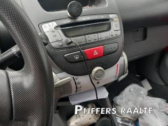 Toyota Aygo Aygo (B10), Hatchback, 2005 / 2014 1.0 12V VVT-i picture 16