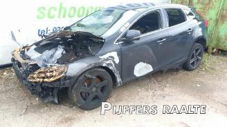 Uttjänta bilar auto Volvo V-40 V40 (MV), Hatchback 5-drs, 2012 / 2019 2.0 D3 16V 2016/8