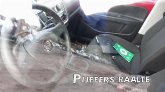 Volkswagen Up! Up! (121), Hatchback, 2011 1.0 12V 60 picture 11