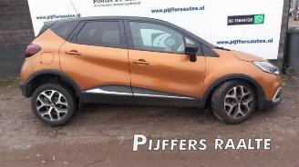 Uttjänta bilar auto Renault Captur Captur (2R), SUV, 2013 1.2 TCE 16V EDC 2017/11
