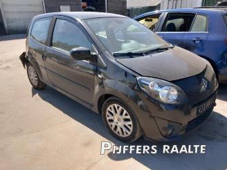Coche siniestrado Renault Twingo Twingo II (CN), Hatchback 3-drs, 2007 / 2014 1.2 16V Quickshift 5 2011/6