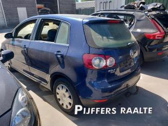 Coche siniestrado Volkswagen Golf plus Golf Plus (5M1/1KP), MPV, 2005 / 2013 1.6 2008/5