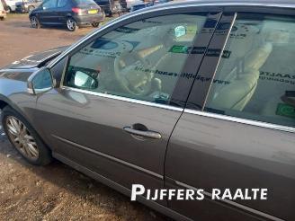 Renault Laguna Laguna III (BT), Hatchback 5-drs, 2007 / 2015 2.0 Turbo 16V picture 10