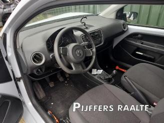 Volkswagen Up! Up! (121), Hatchback, 2011 1.0 12V 60 picture 13