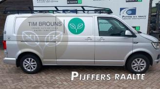 Salvage car Volkswagen Transporter Transporter T6, Van, 2015 / 2024 2.0 TDI DRF 2016/6