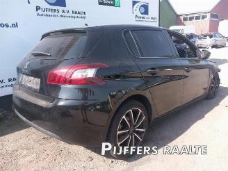 Peugeot 308 308 (L3/L8/LB/LH/LP), Hatchback 5-drs, 2013 / 2021 1.6 BlueHDi 120 picture 2