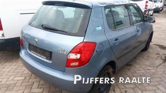 Skoda Fabia Fabia II (5J), Hatchback 5-drs, 2006 / 2014 1.4i 16V picture 3